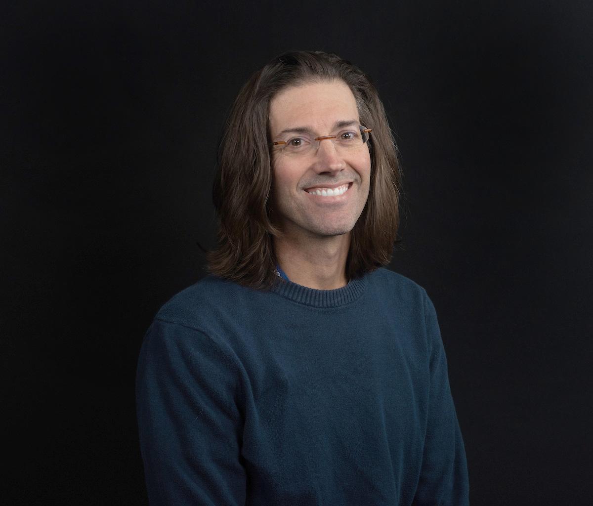 Portrait of Dr. Troy Messina